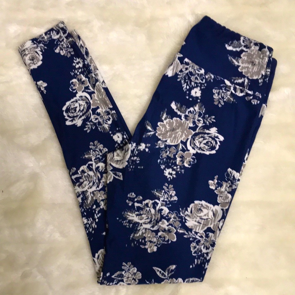 [LuLaRoe] OS white and grey floral leggings